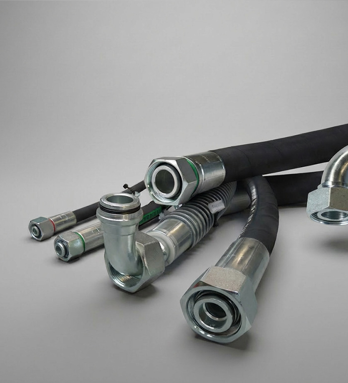 Hydraulikschlauchleitungen mit Verschraubungen für industrielle Hydraulikanlagen